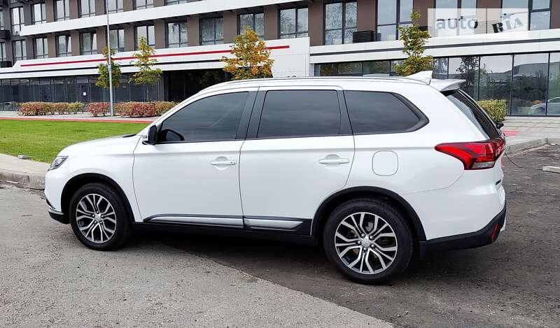 2017 mitsubishi outlander