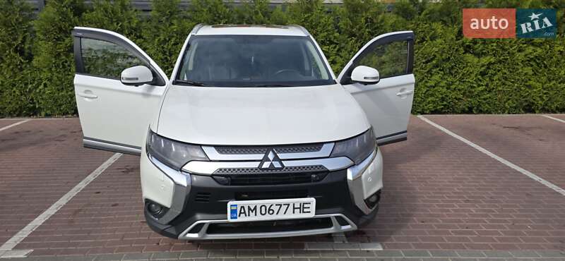 2018 mitsubishi outlander