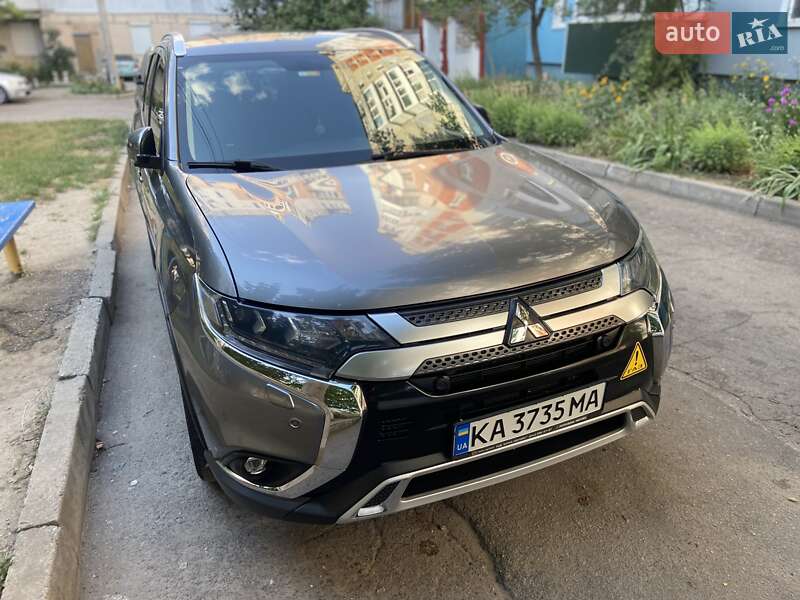 2019 mitsubishi outlander
