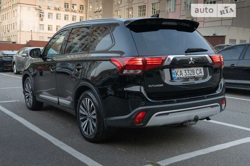 2021 mitsubishi outlander