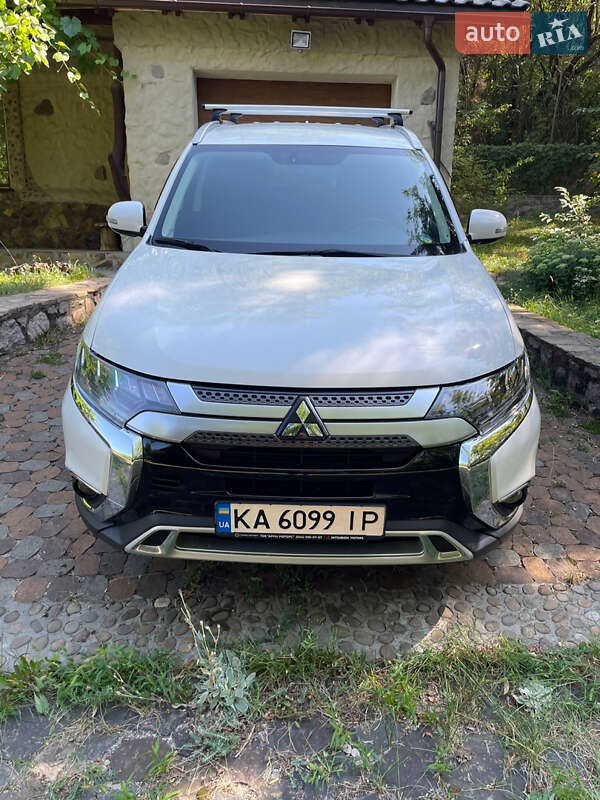 2019 mitsubishi outlander