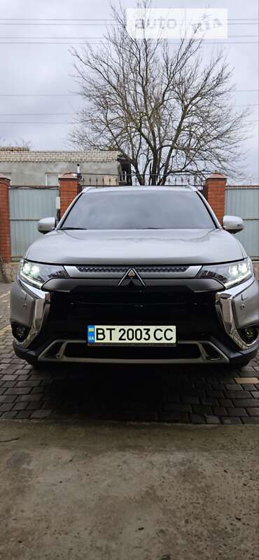 2019 mitsubishi outlander