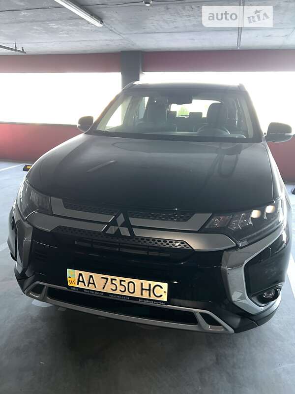 2021 mitsubishi outlander