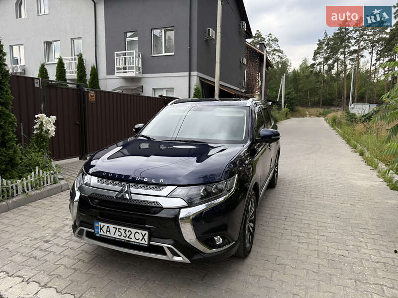 2021 mitsubishi outlander