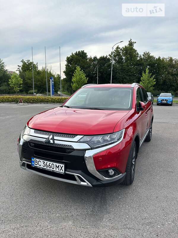 2021 mitsubishi outlander