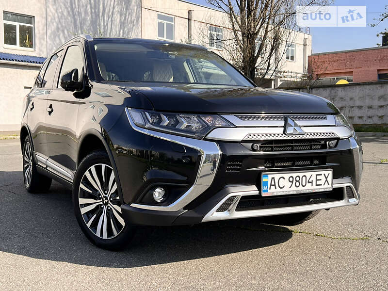 2021 mitsubishi outlander