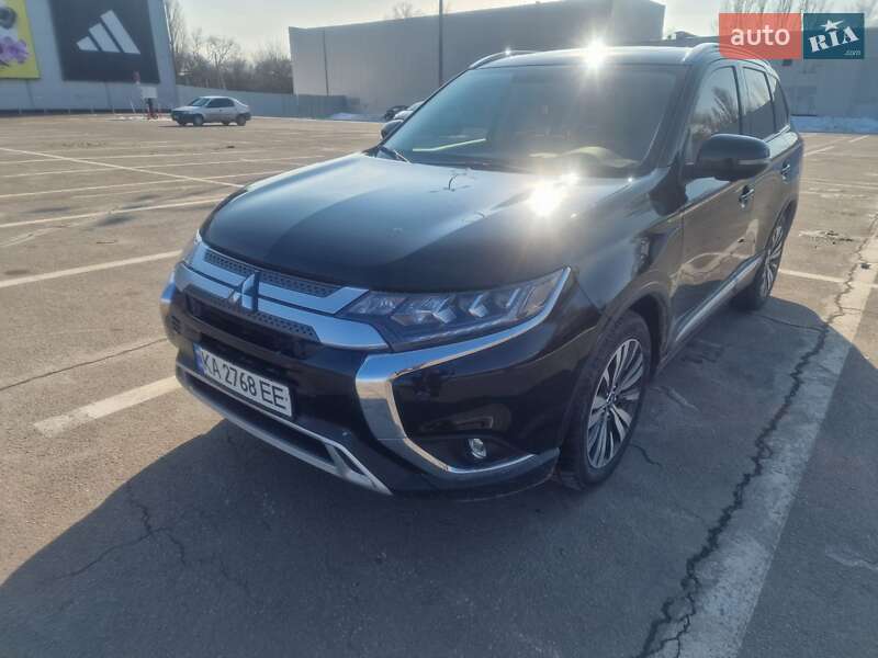 2021 mitsubishi outlander