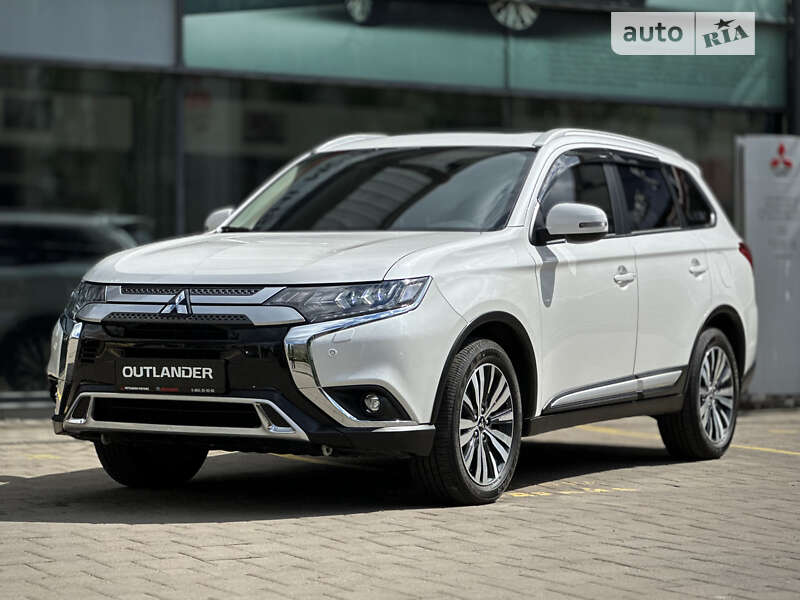 2023 mitsubishi outlander