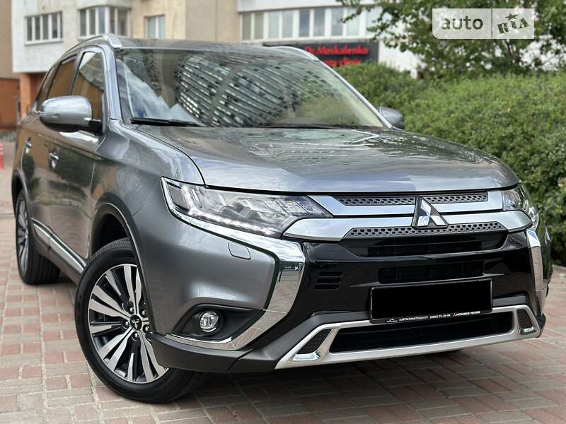 2023 mitsubishi outlander