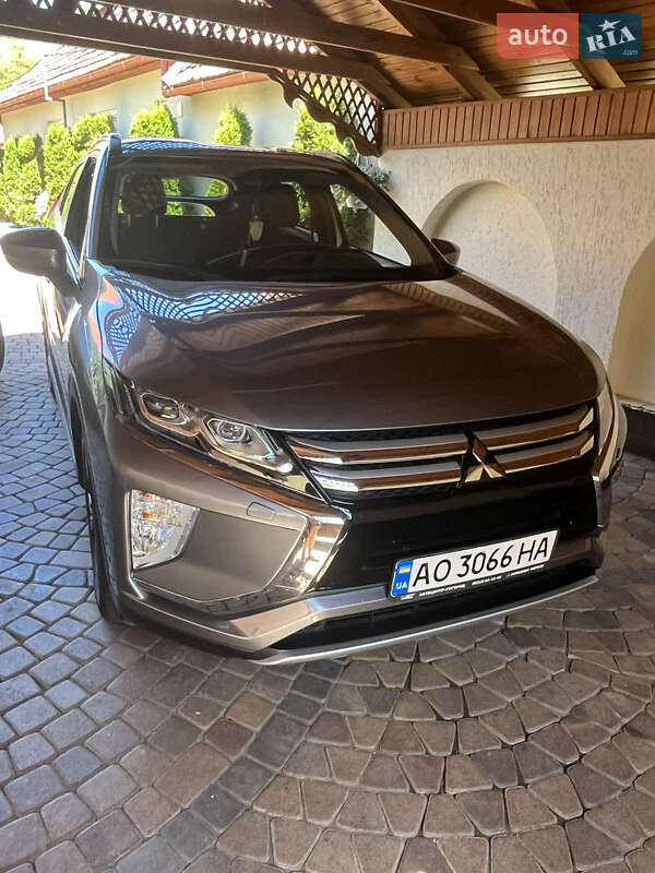 2020 mitsubishi eclipse-cross