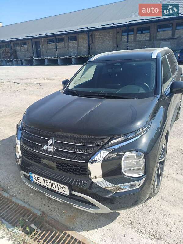 2024 mitsubishi outlander