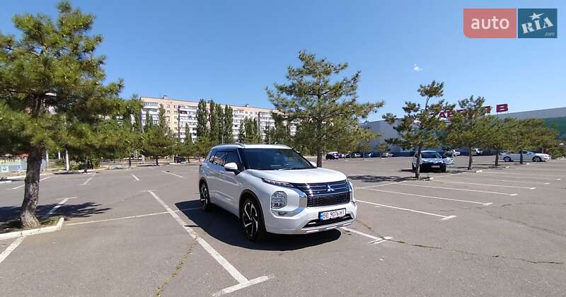 2024 mitsubishi outlander