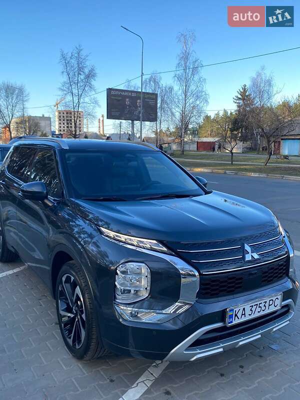 2024 mitsubishi outlander