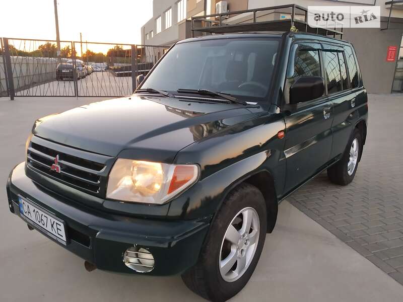 2002 mitsubishi pajero pinin