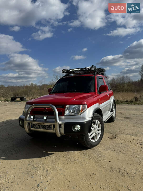 2000 mitsubishi pajero pinin