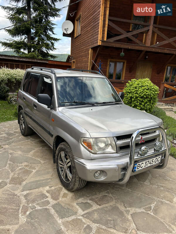 2003 mitsubishi pajero pinin