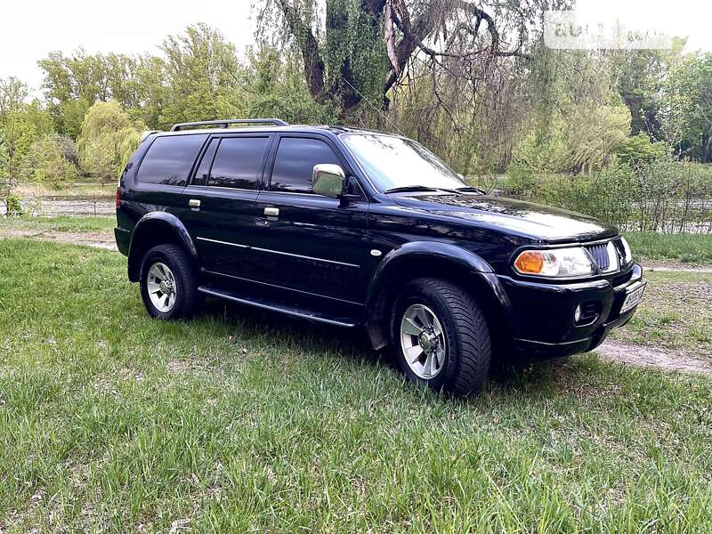 2008 mitsubishi nativa