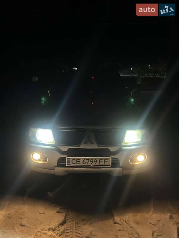 2008 mitsubishi nativa