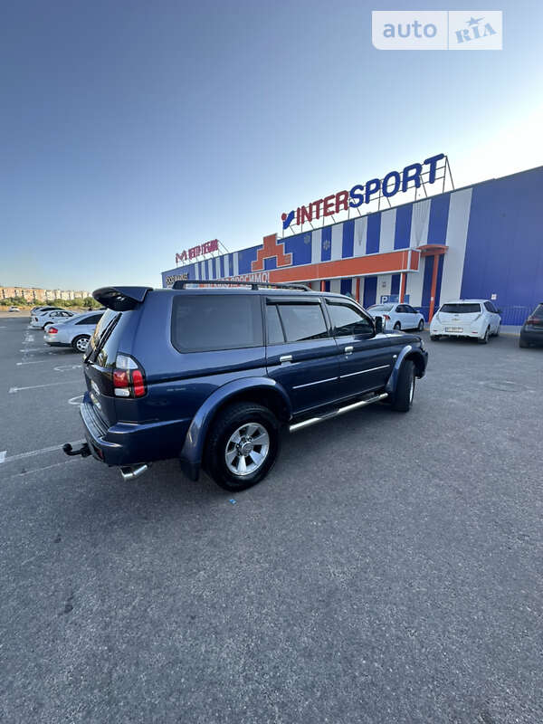 2008 mitsubishi nativa