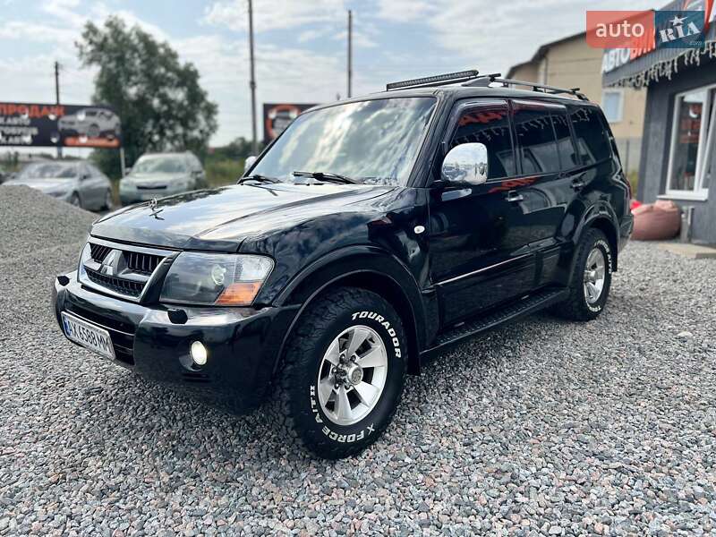 2006 mitsubishi pajero