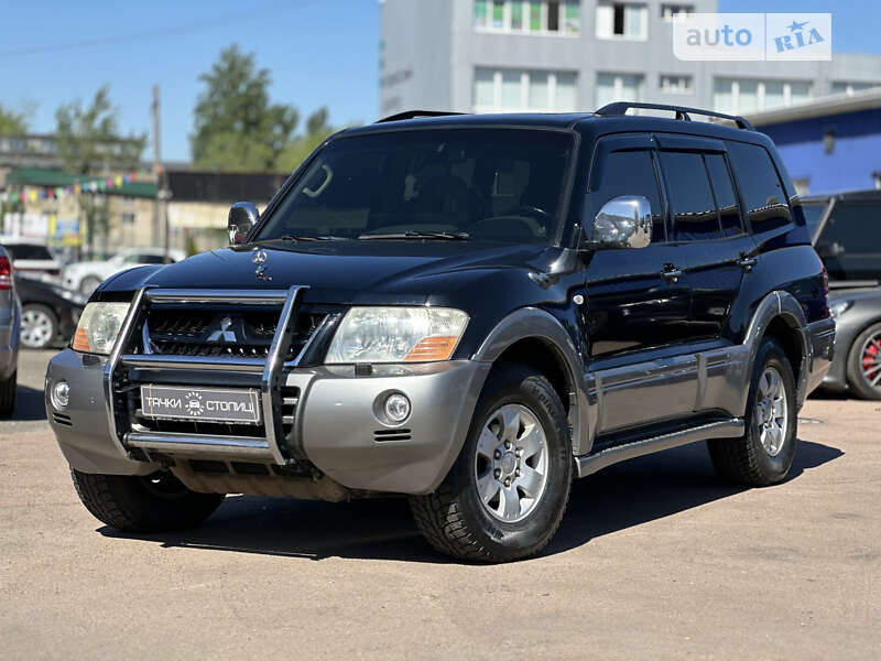 2006 mitsubishi pajero