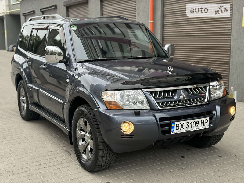 2006 mitsubishi pajero