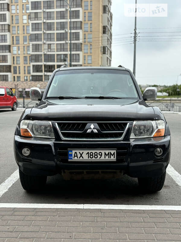 2007 mitsubishi pajero