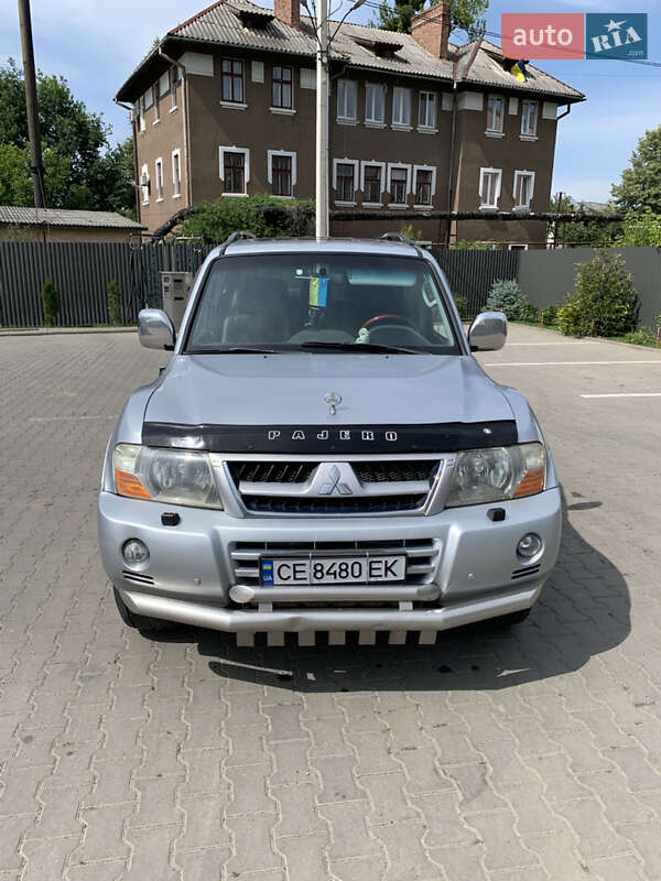 2007 mitsubishi pajero