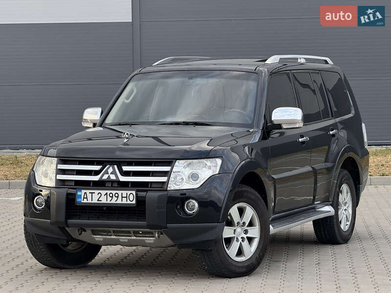 2007 mitsubishi pajero wagon