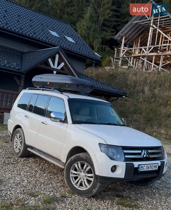 2007 mitsubishi pajero