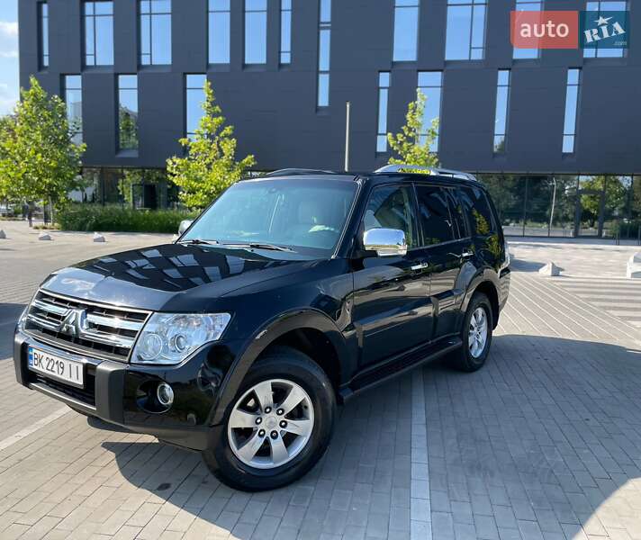 2007 mitsubishi pajero