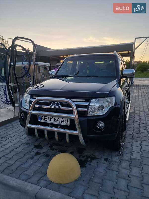2007 mitsubishi pajero