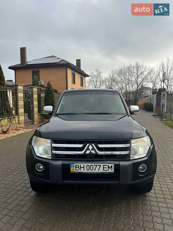 2007 mitsubishi pajero