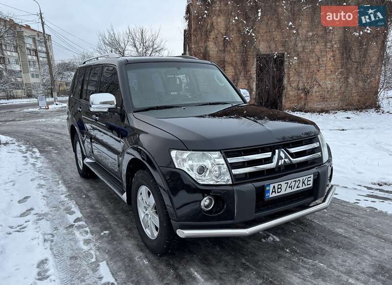 2007 mitsubishi pajero wagon