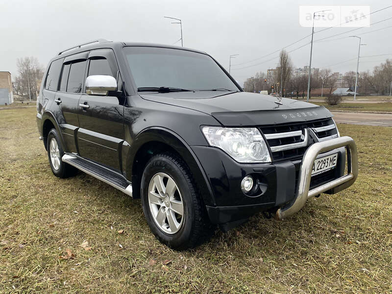 2007 mitsubishi pajero