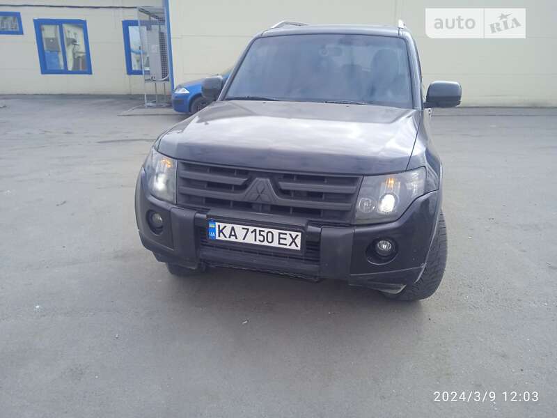 2007 mitsubishi pajero