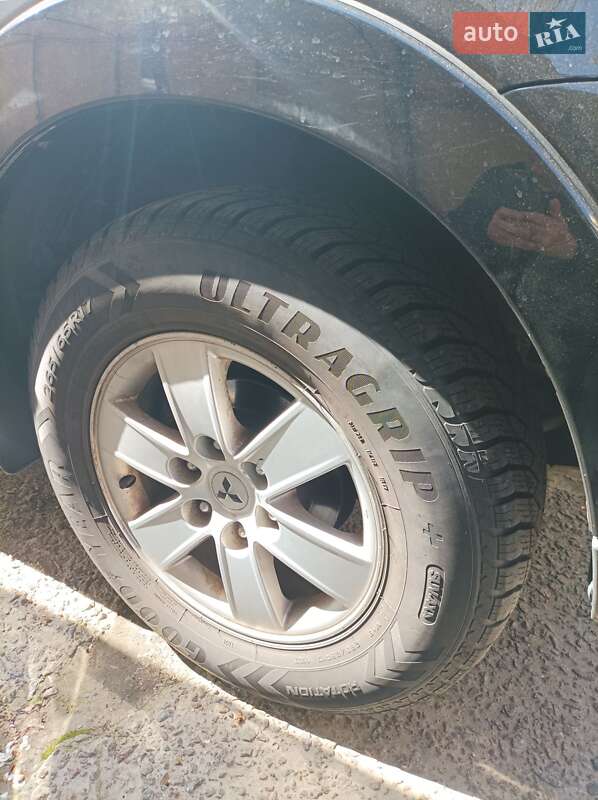 2007 mitsubishi pajero