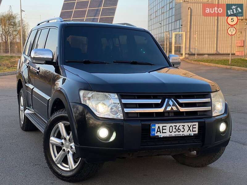2007 mitsubishi pajero