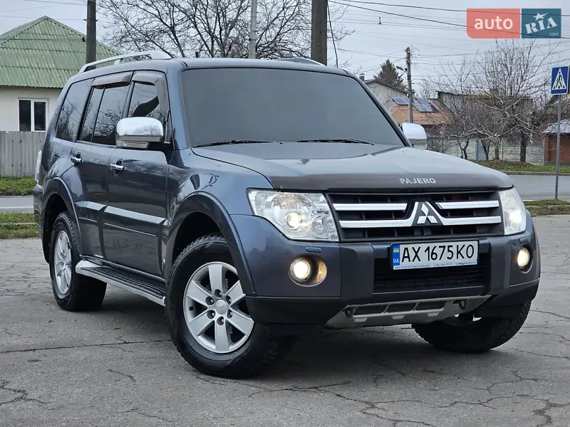 2007 mitsubishi pajero