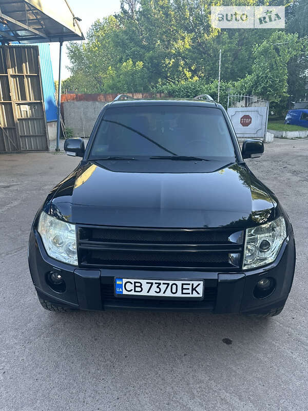 2007 mitsubishi pajero