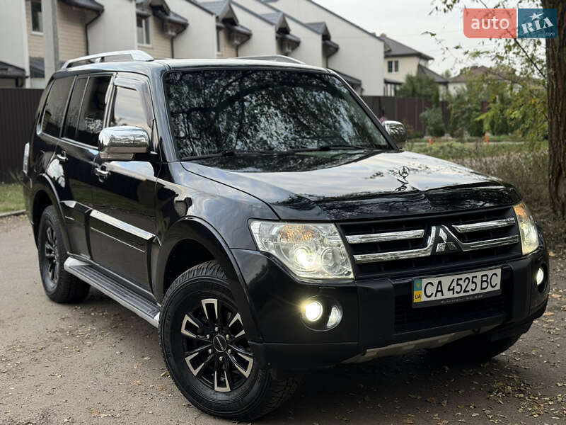 2007 mitsubishi pajero