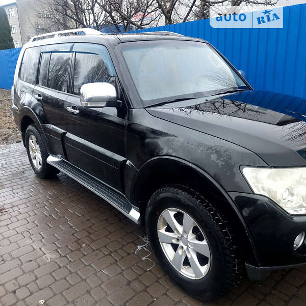 2007 mitsubishi pajero
