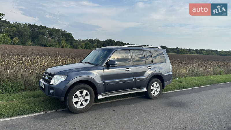 2007 mitsubishi pajero