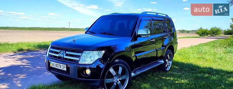 2007 mitsubishi pajero