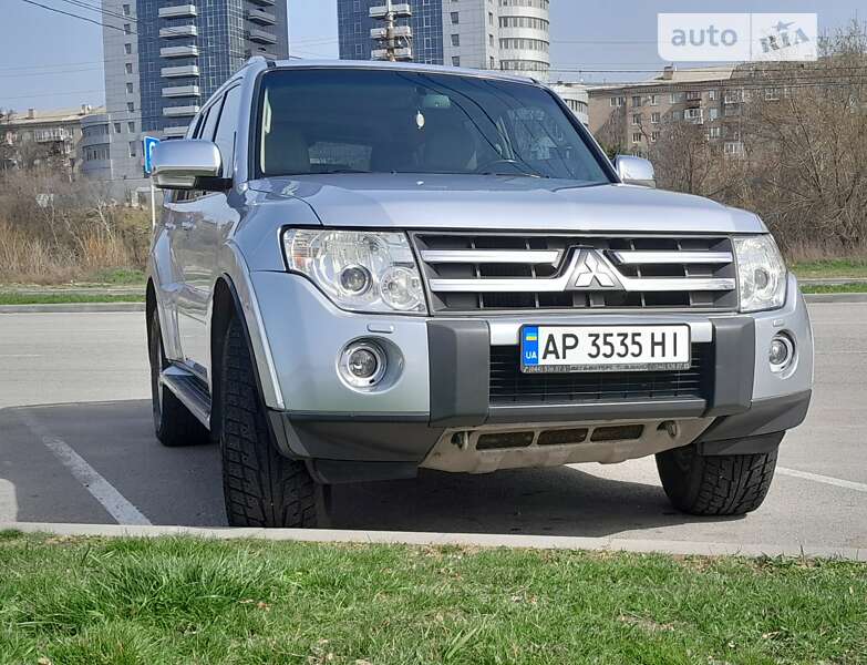 2007 mitsubishi pajero