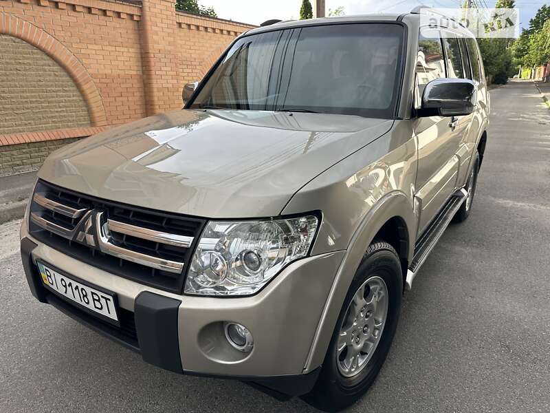 2007 mitsubishi pajero