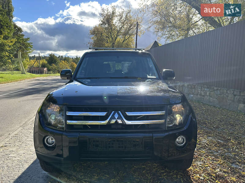 2007 mitsubishi pajero