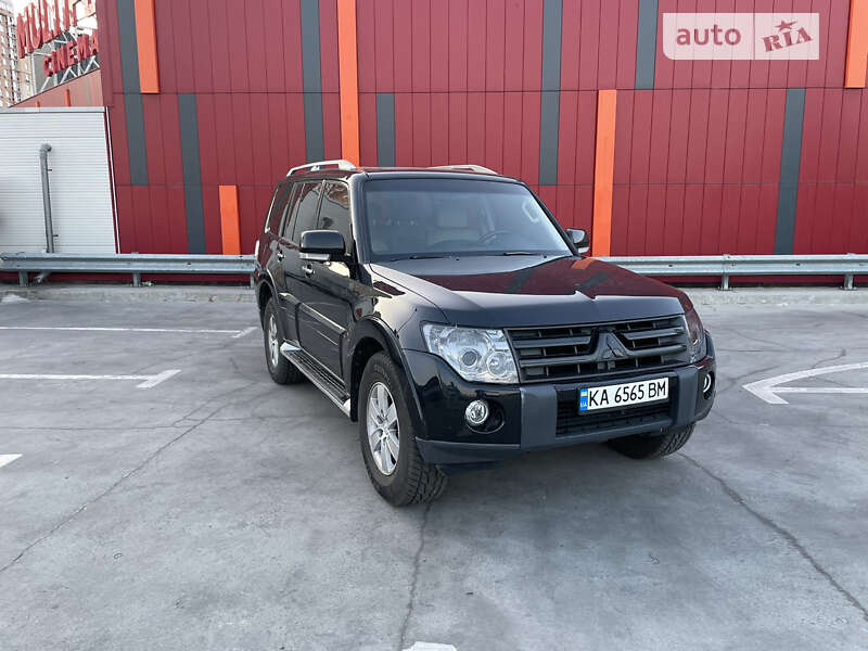 2007 mitsubishi pajero