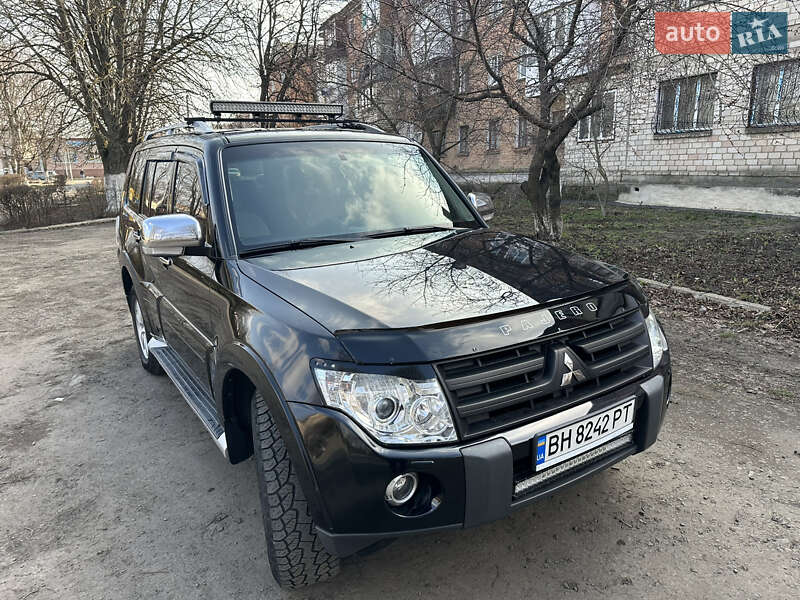 2007 mitsubishi pajero