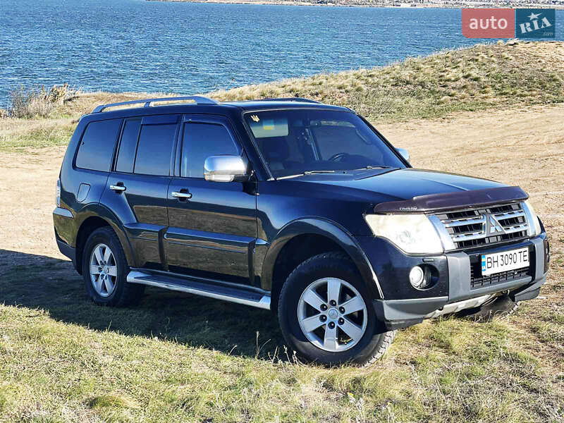 2007 mitsubishi pajero